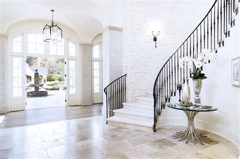 It goes from penny birdhouses to ukulele birdhouses, and they are all one of a kind so you will not see them anywhere else than your home. Kris Jenner Dropped $12M on This Swanky La Quinta Home ...
