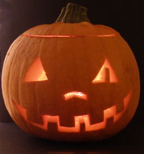 30 Cool And Easy Pumpkin Carving Ideas For Halloween Day