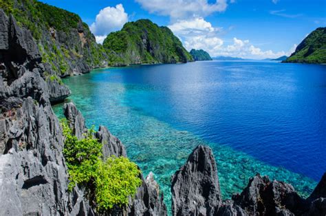 5 Coolest Beaches In Asia To Visit Now