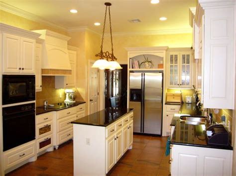 A wide variety of yellow kitchen countertops options are available to you, such as project solution capability, design style, and stone form. 110 best images about Yellow Kitchens on Pinterest ...