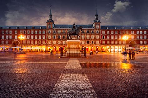 4300 Plaza Mayor Spain Stock Photos Pictures And Royalty Free Images