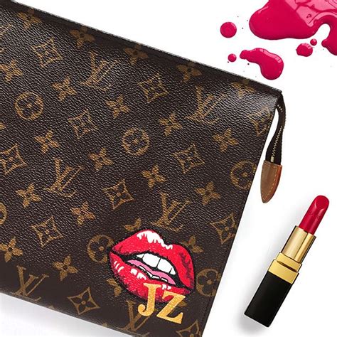 Badge Lips Louis Vuitton JZ montage no logo | Painted handbag