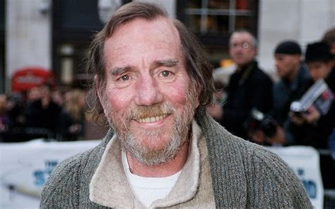 Pete Postlethwaite The Oscar Nominated British Actor Has Died At The