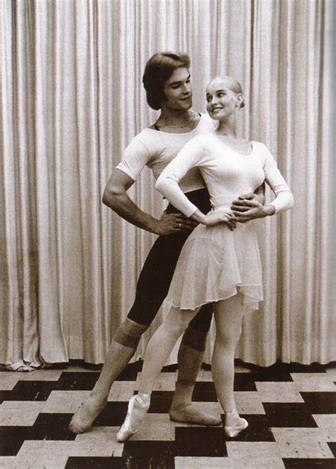 May 11, 2020 · given how many movies patrick and lisa were in together, fans are also wondering whether patrick swayze's wife was in dirty dancing, which starred the actor in one of his most iconic roles as johnny castle, a dance instructor from the wrong side of the tracks. Patrick Swayze with wife Lisa | Swayze, Patrick swayze ...