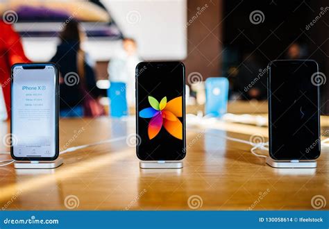 New Iphone Xr Liquid Retina Display Editorial Stock Image Image Of