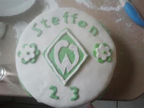 Werder bremen football team cake. Werder Bremen Torte | Motivtorten Fotos Forum | Chefkoch.de