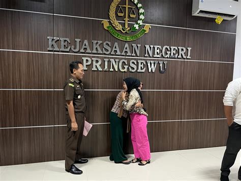 Kejaksaan Negeri Pringsewu Melaksanakan Restorative Justice Terhadap