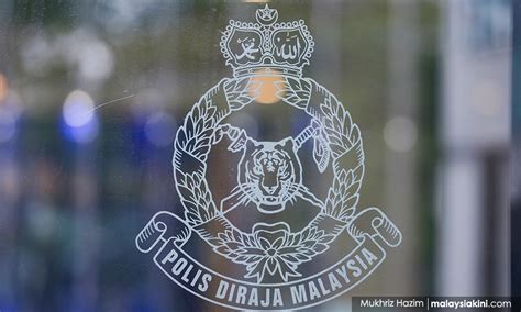 Pemerintah mengatur urusan masyarakat, masyarakat melakukan koreksi terhadap pemerintah dalam melaksanakan tugasnya (siyasah). Susulan perintah kawalan pergerakan, jenayah di hampir ...