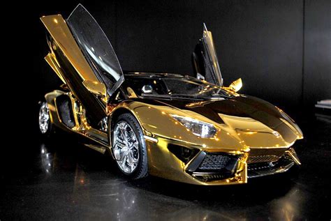 Lamborghini Veneno Gold Wallpapers On Wallpaperdog