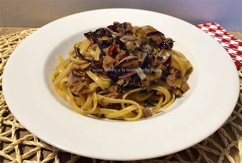 Le polpette di radicchio sono una ricetta sfiziosa perfetta da servire come aperitivo, antipasto o secondo, una variante delle classiche polpette di ricotta. Pasta con radicchio e tonno | ricette primi piatti di pasta