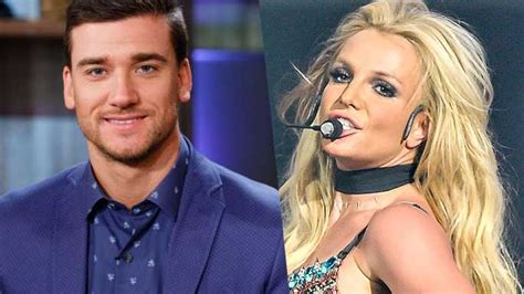 The tattoos of damiano david. Damiano Carrara, Britney Spears e il simpatico aneddoto di ...