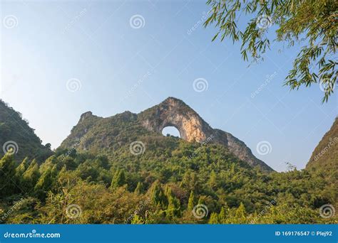 Moon Hill Arch Karst Formation In Yangshuo Stock Image Image Of Asia