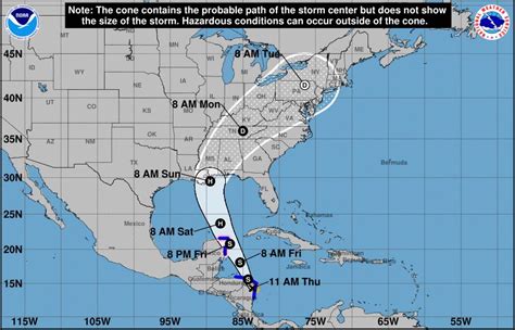 La pronoia del caballero entre las aguas. Tormenta tropical Nate pasa cerca de San Andrés y se fortalece