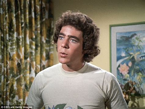 Greg, was born about 1955. Brady Brunch star Barry Williams abandons three year old ...
