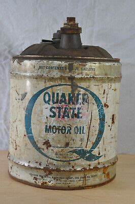 Quaker State Gallon Can Super Blend Motor Oil Empty Wood Handle Vintage