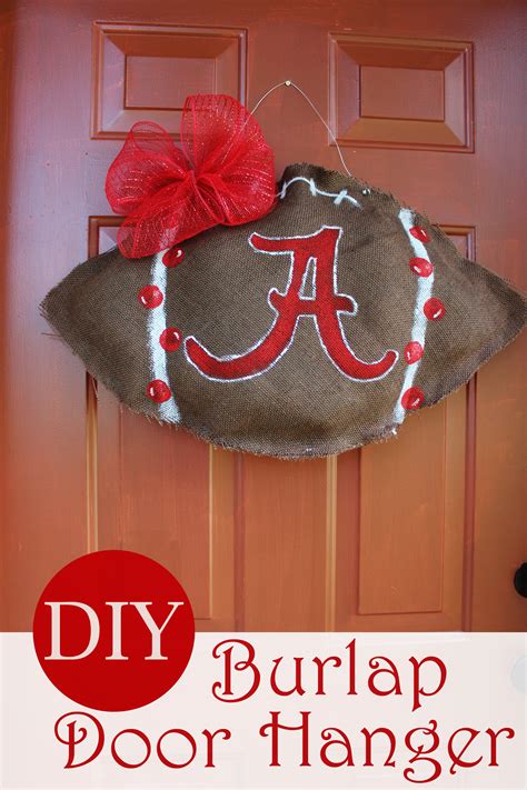 I'm lydi, thank you for stopping by! DIY Burlap Door Hanger - Sweet T Makes Three
