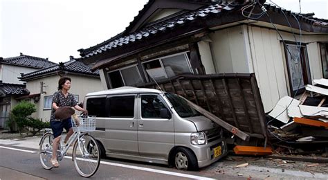 Japan earthquake map showing the areas affected earthquake in japan and locations of all the major earthquakes of japan. Earthquakes in Japan Kill 8 and Injure Hundreds - The New ...