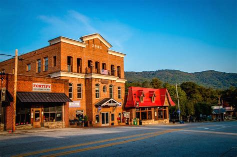 The 15 Best Things To Do In Clayton Ga The Gem Of