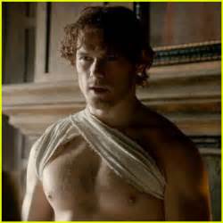 Shirtless Sam Heughan Heats Up Outlander Trailer For Starz