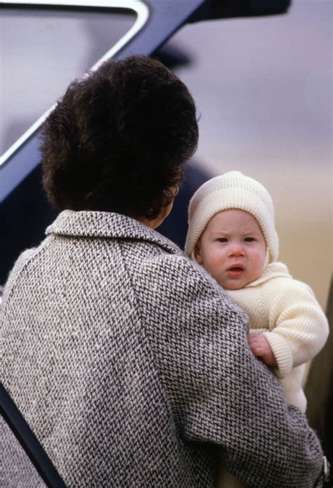 Baby archie harrison is the first child of the duke and duchess of sussex. Archie Looks Just Like Baby Prince Harry During His Royal ...