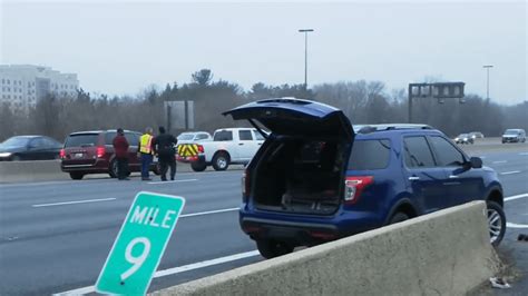 Pedestrian Hit Killed By Tractor Trailer While Changing Tire On I 270