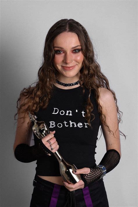 Brit Awards Holly Humberstone Wins The Rising Star Prize Bbc News