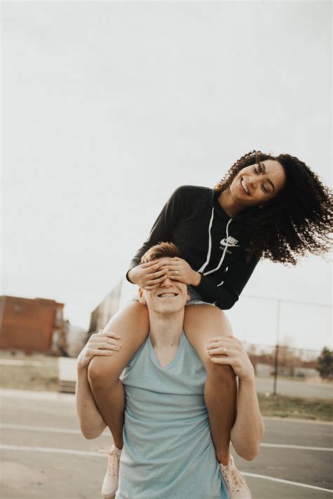 Pin Auf Engagementcouple Sessions