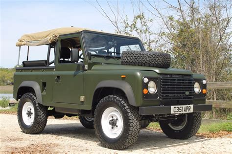 Discover today the full range of the land rover defender. 1986 Land Rover Defender 90 diesel for sale