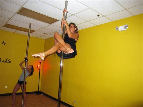 Pole Dance Competition Convention Coming To Tinley Park Chicago Tribune