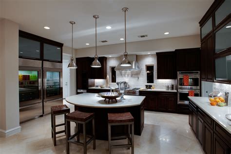 With a wide range of kitchen bath hardware product offerings our experienced staff will help make your dreams become a reality. Modern Santa Fe Style - Modern - Kitchen - Austin - by ...