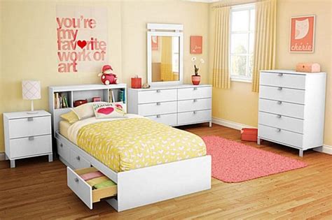 You might get a little jealous. 15 Adorable Pink and Yellow Girl's Bedroom Ideas - Rilane