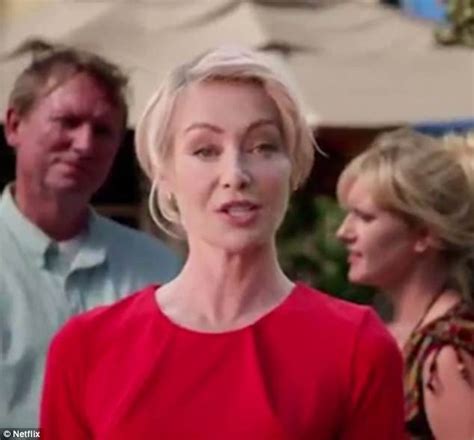 Portia De Rossi S Bizarre Return To Arrested Development Has Fans Baffled And Pointing Out