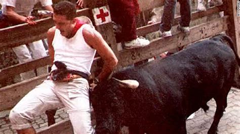 Spanish Bullfighter Victor Barrio Gored To Death Cnn