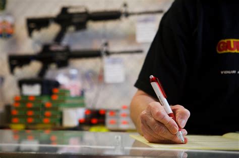 Gun Law Loopholes Let Buyers Skirt Background Checks The New York Times