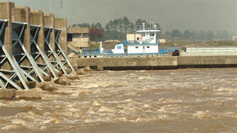 Hydropower Coming To Red River