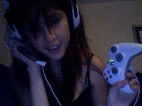Whos The Hottest The Xbox Girl The Playstation Girl Or The Wii Girl Ign Boards