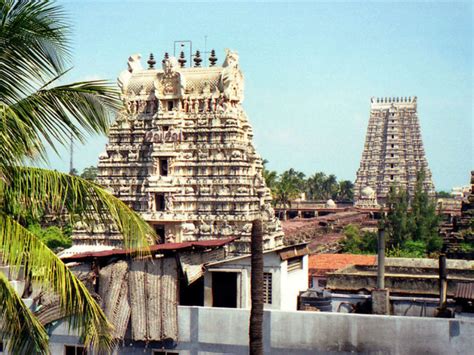 Ramanathaswamy Temple tower - Rameswaram: Get the Detail of ...