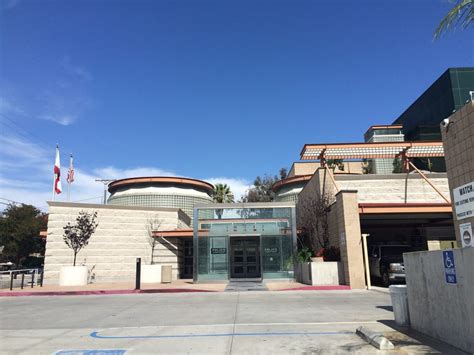 Lapd North Hollywood Community Police Station 17 Photos And 86 Reviews