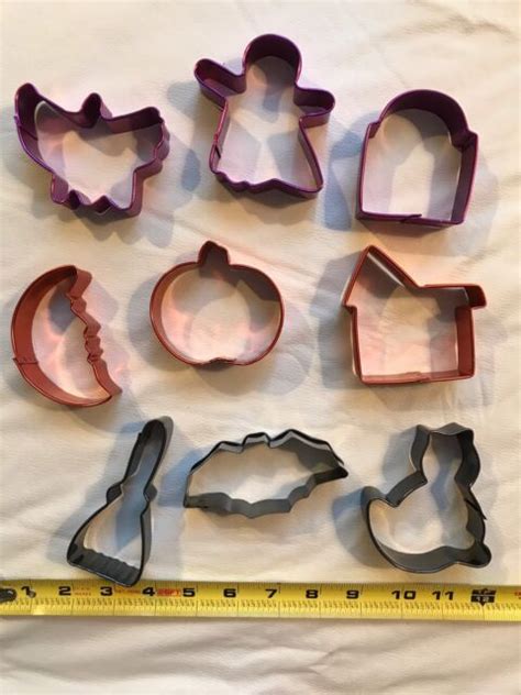 Wilton 9 Piece Halloween Cookie Cutter Set Metal For Sale Online Ebay