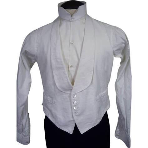 1920s White Piqué Waistcoat Tuxedo Vest | Tuxedo vest, Vest white, Waistcoat