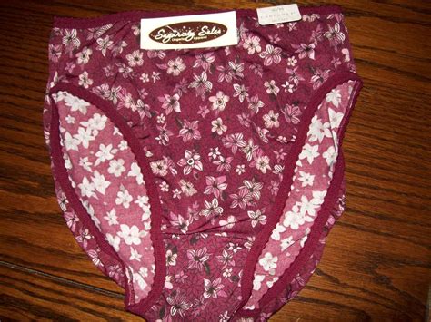 Nwt Cabernet Hi Cut Panties Polyester Spandex 1010 Cherry Blossom M