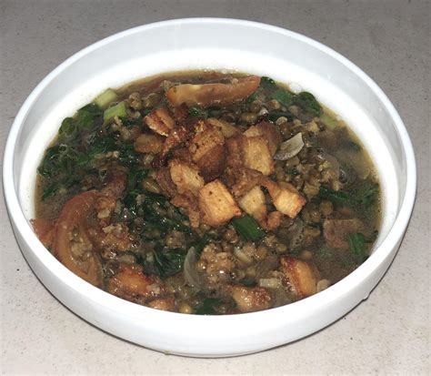In this ginisang togue easy recipe ( mung bean sprout stir fry) i added some quail eggs because it pairs. Mung Bean soup with crispy fried pork (one of my comfort food) 😉 : recipes