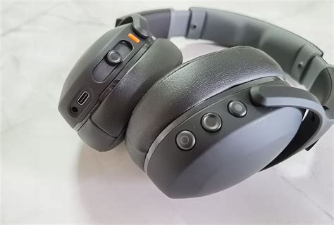 Skullcandy Crusher Evo Review Absolutely Insane Bass Thanks To The