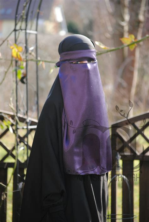 Islamische Kleidung Und Rainbow Qurane Aus Dem Orient Ninja Niqab Lila Niqab Purple