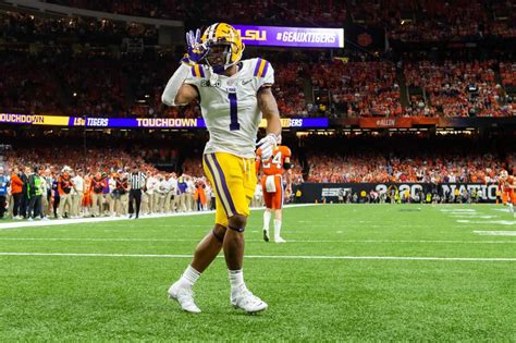 Lsu And Usc Schedule Season Opening Matchup For In Las Vegas