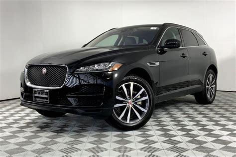 An eclectic outlier in a sea of crossovers. New 2020 Jaguar F-PACE 30t Prestige 4D Sport Utility in ...