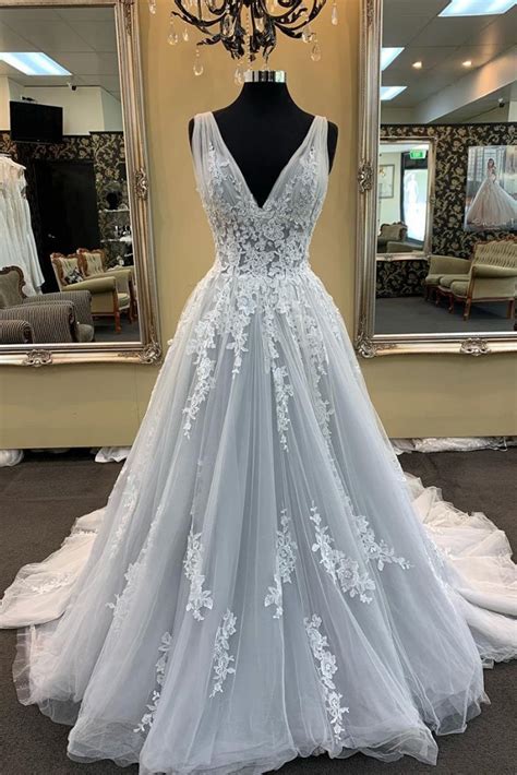 Zl1023 New Gorgeous V Neck Lace Appliques Tulle A Line Wedding Dresses
