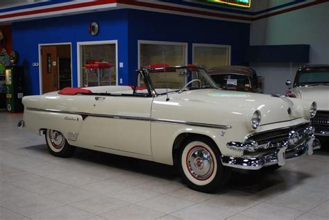 1954 Ford Crestline Sunliner Convertible 1954 Ford Ford Classic Cars