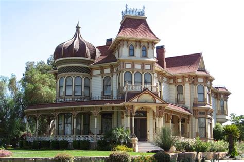 12 Of The Most Photographed Private Homes In America Victorian Homes