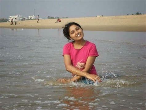 desi girls bathing in river hd photos bath girls bathing hd photos